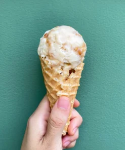 Kem thuần chay bơ đậu phộng caramel